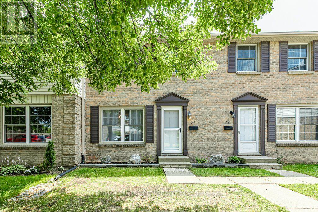 22 - 1725 Ernest Avenue Property Photo 1