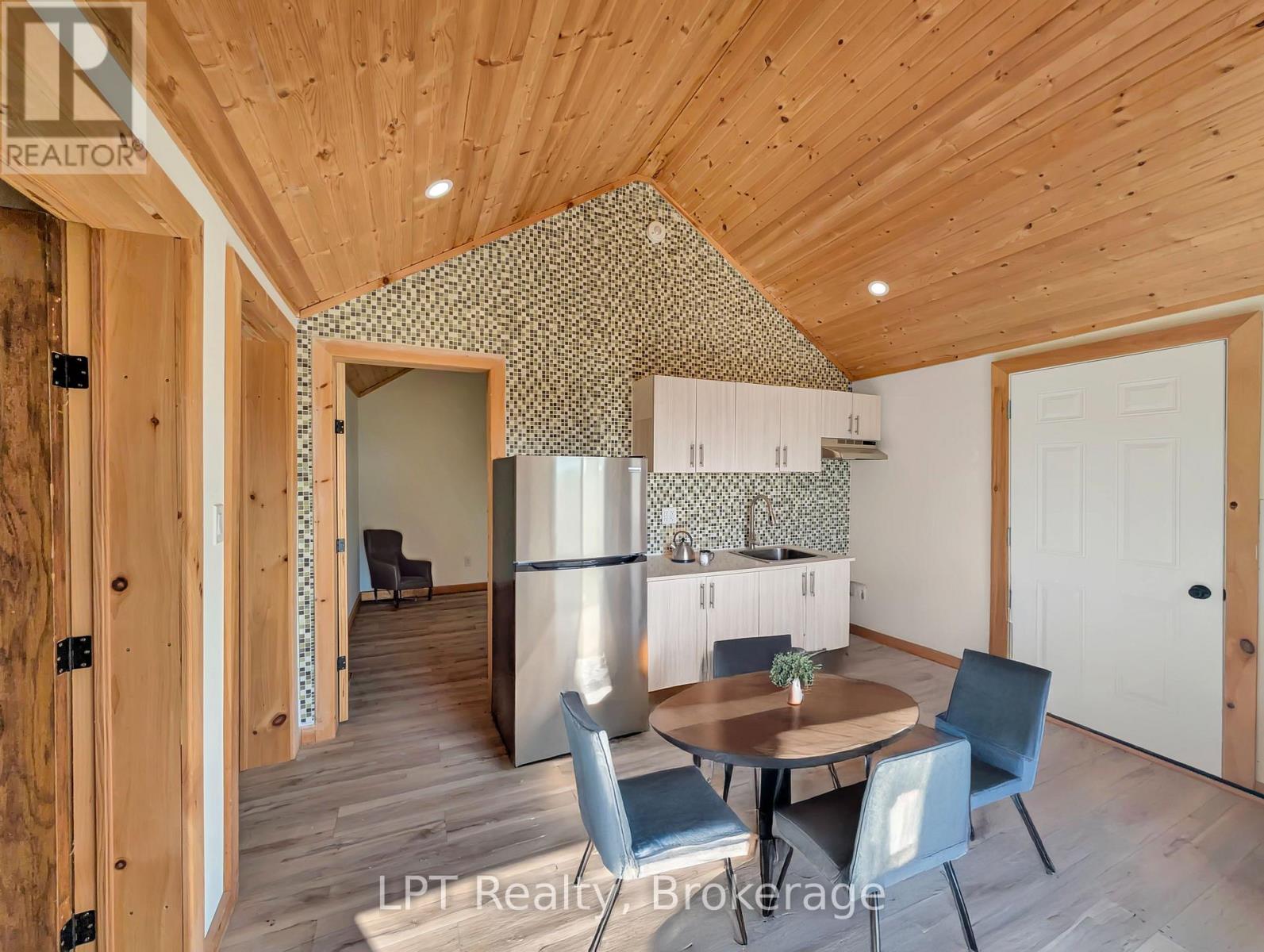 118 Resort Road Property Photo 28