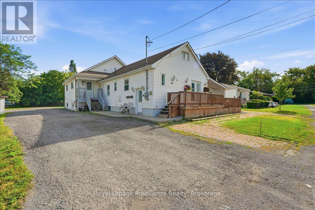 16 Graham Street Property Photo 2