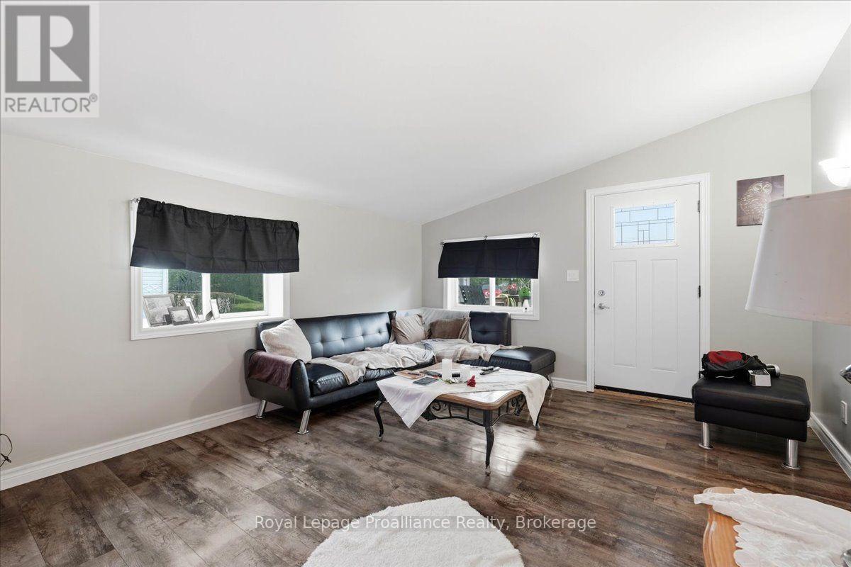 16 Graham Street Property Photo 14