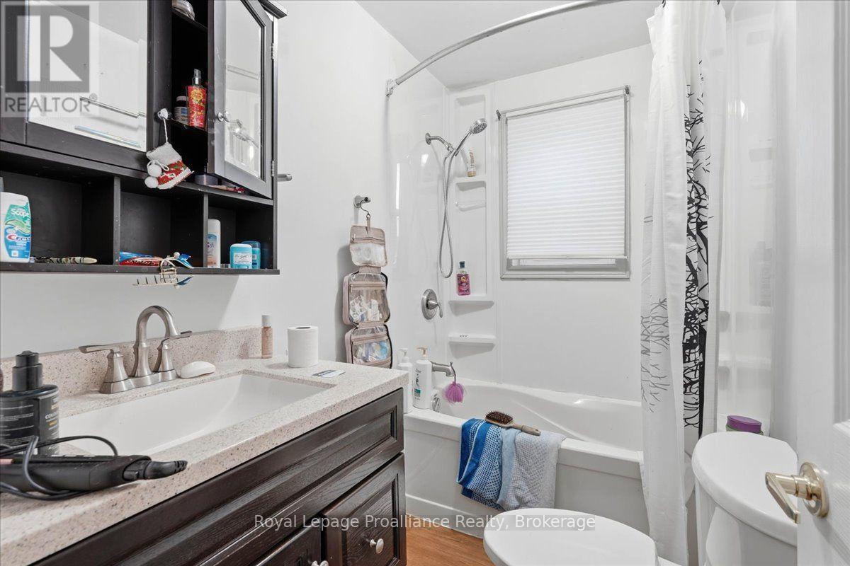 16 Graham Street Property Photo 21