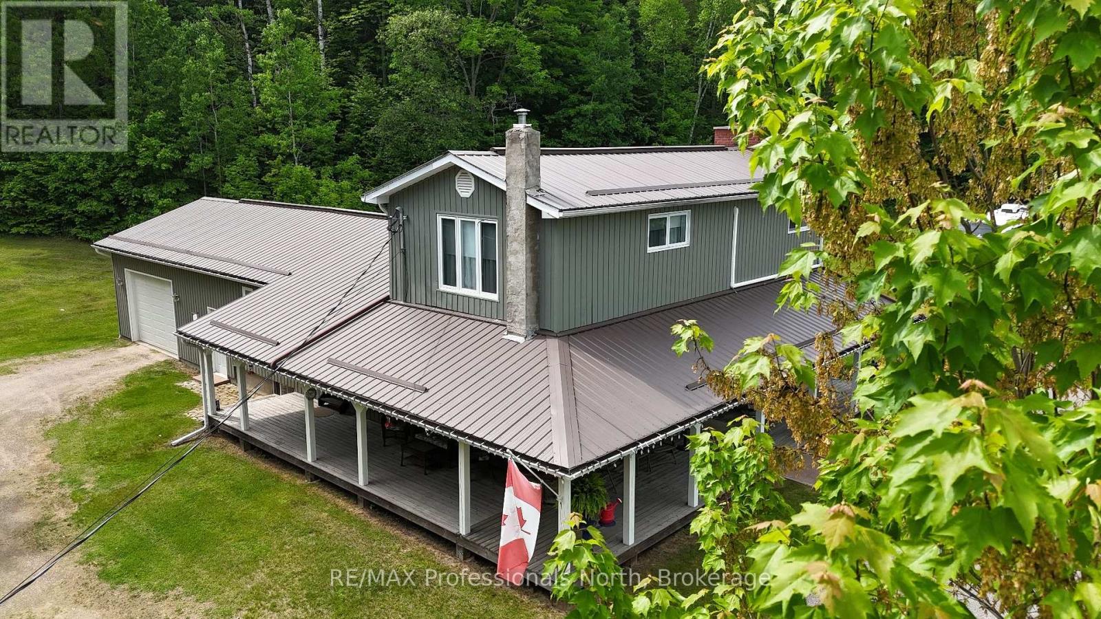 1023 Chester Crescent Property Photo 9