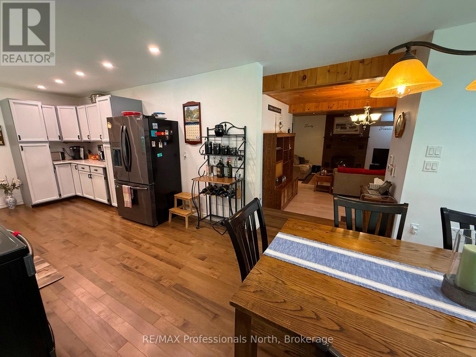 1023 Chester Crescent Property Photo 21