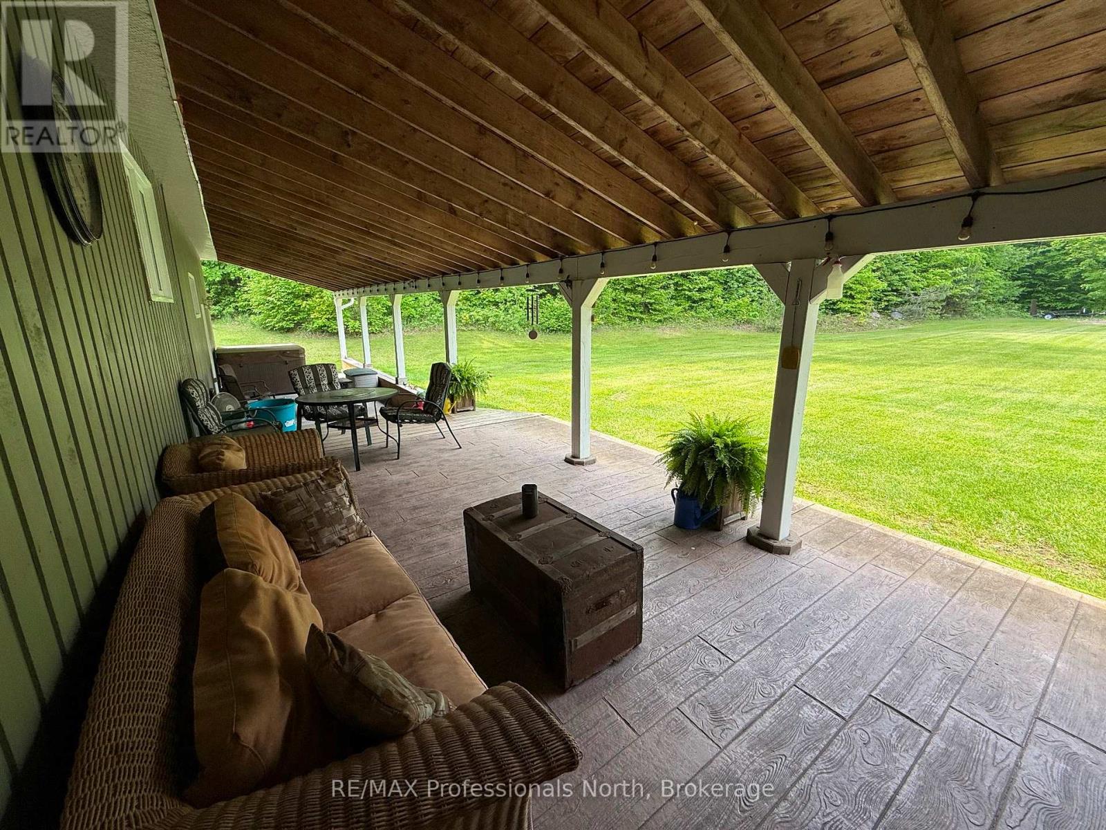 1023 Chester Crescent Property Photo 28