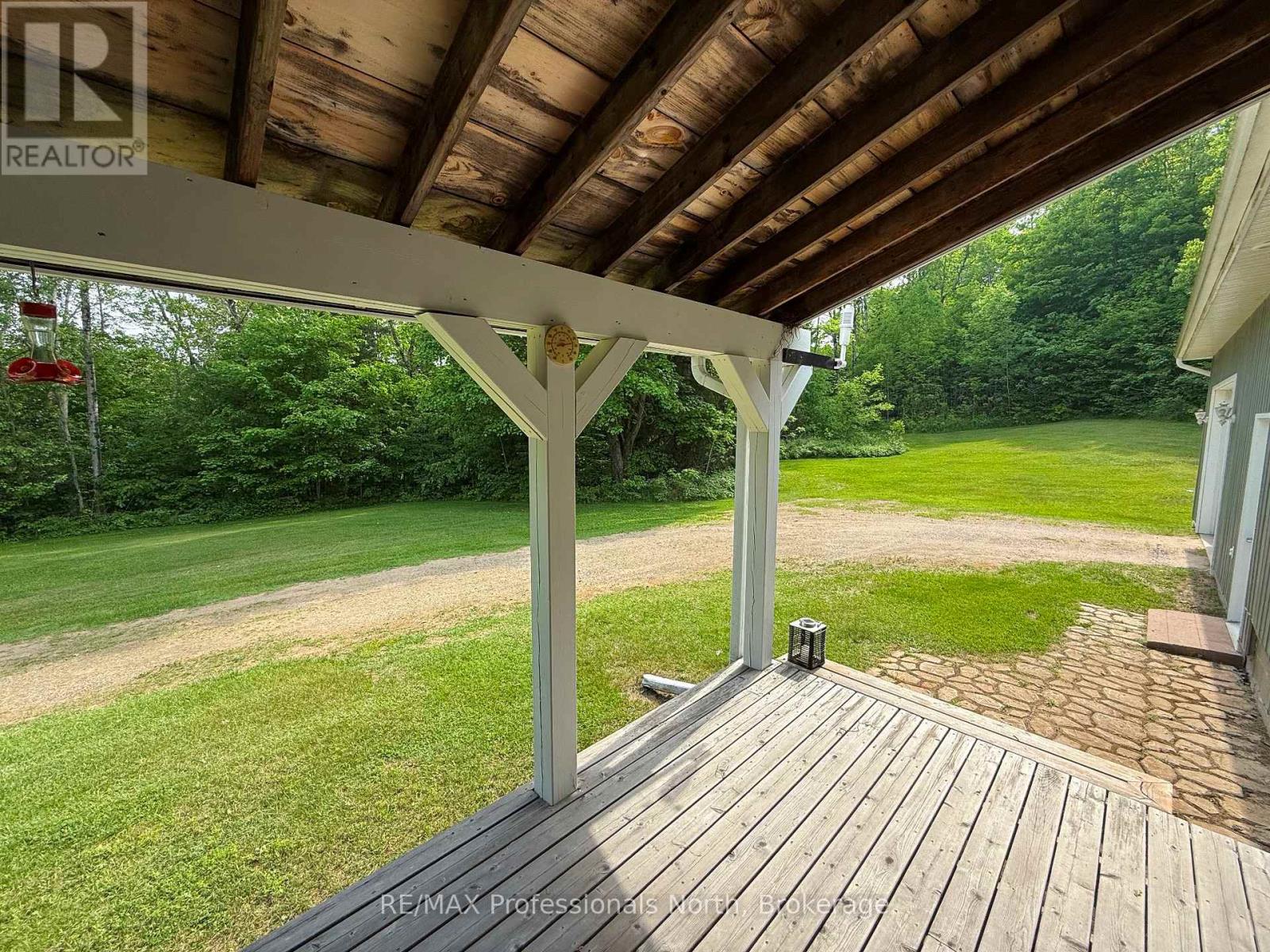 1023 Chester Crescent Property Photo 48