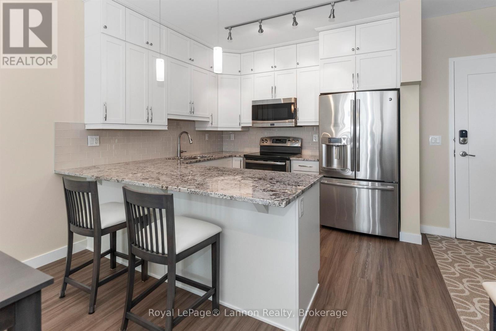 2403 - 2260 Sleeping Giant Parkway Property Photo 1