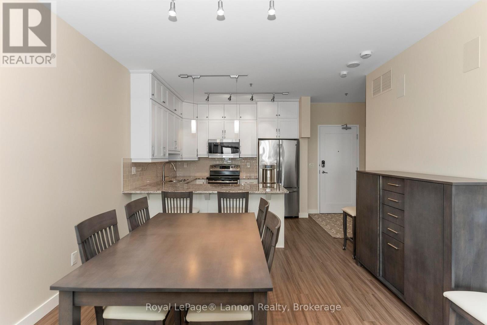 2403 - 2260 Sleeping Giant Parkway Property Photo 5