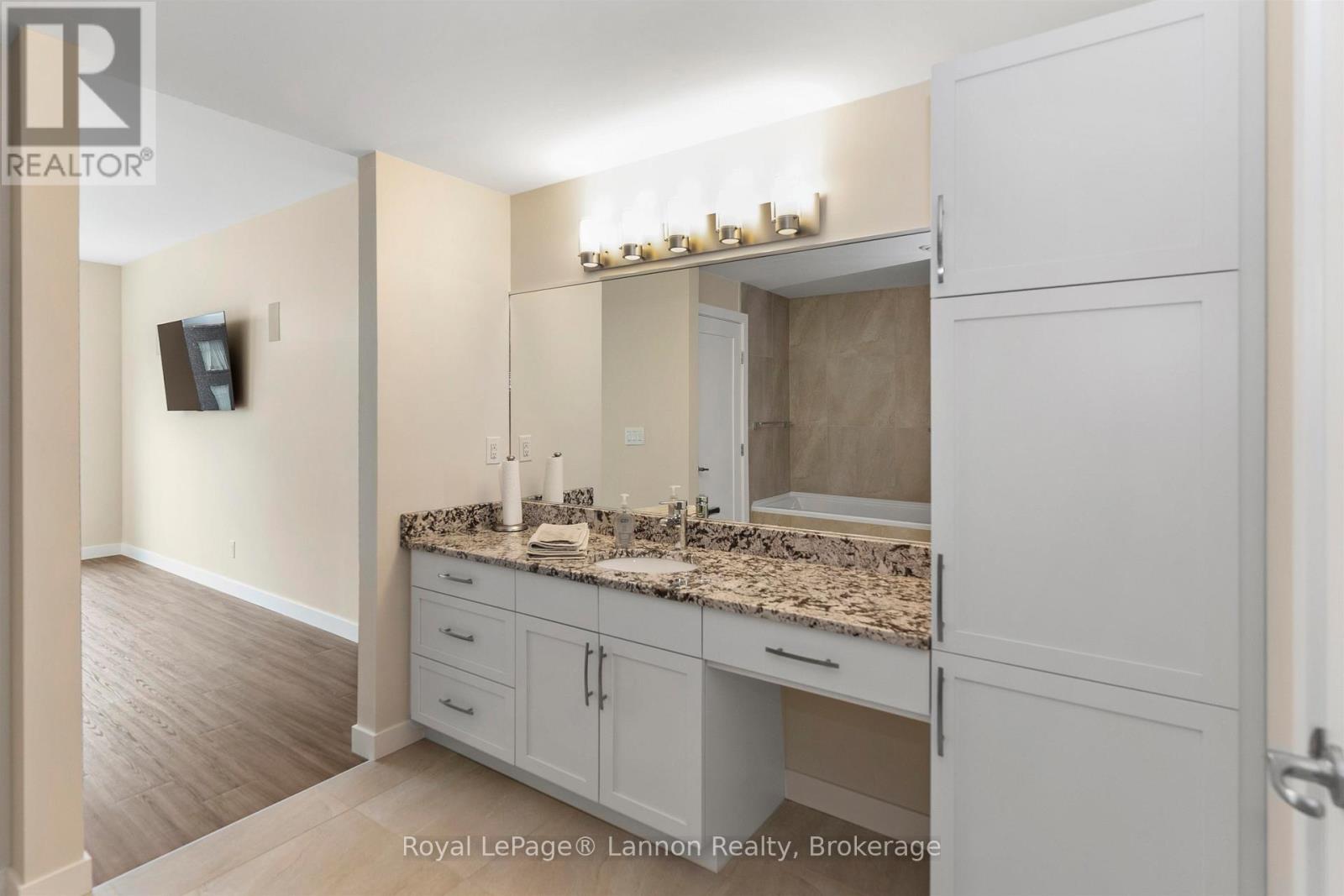 2403 - 2260 Sleeping Giant Parkway Property Photo 16