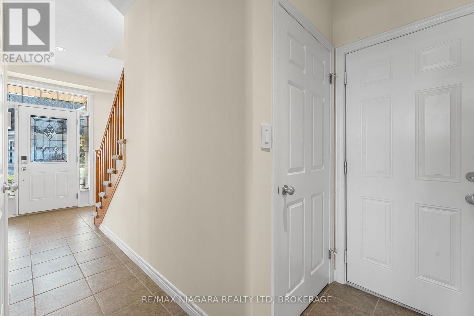 750 Lakeshore Road Property Photo 13