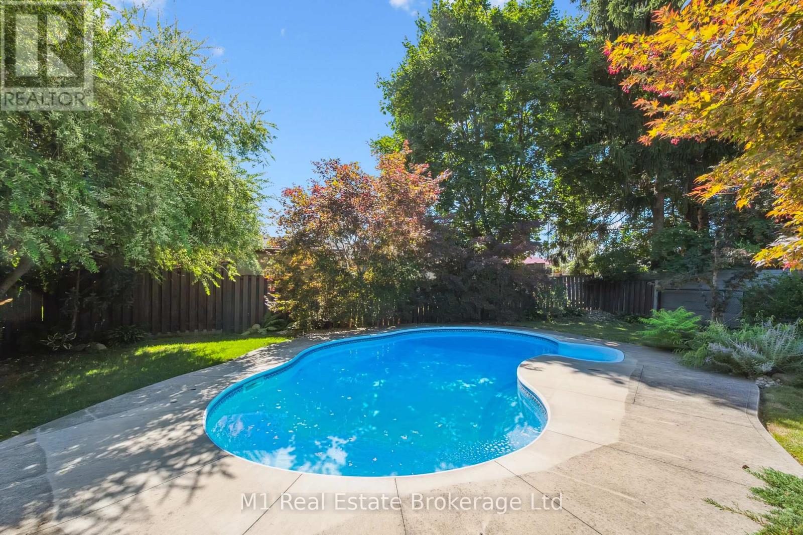 21 Gladstone Avenue Property Photo 9