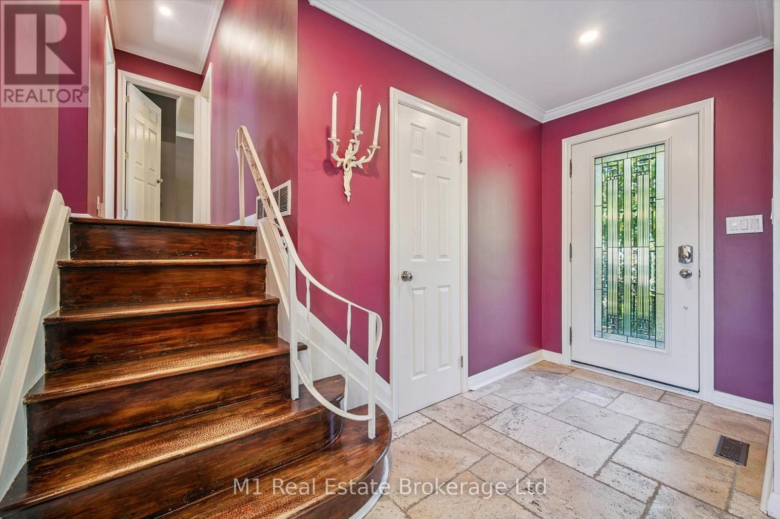 21 Gladstone Avenue Property Photo 14