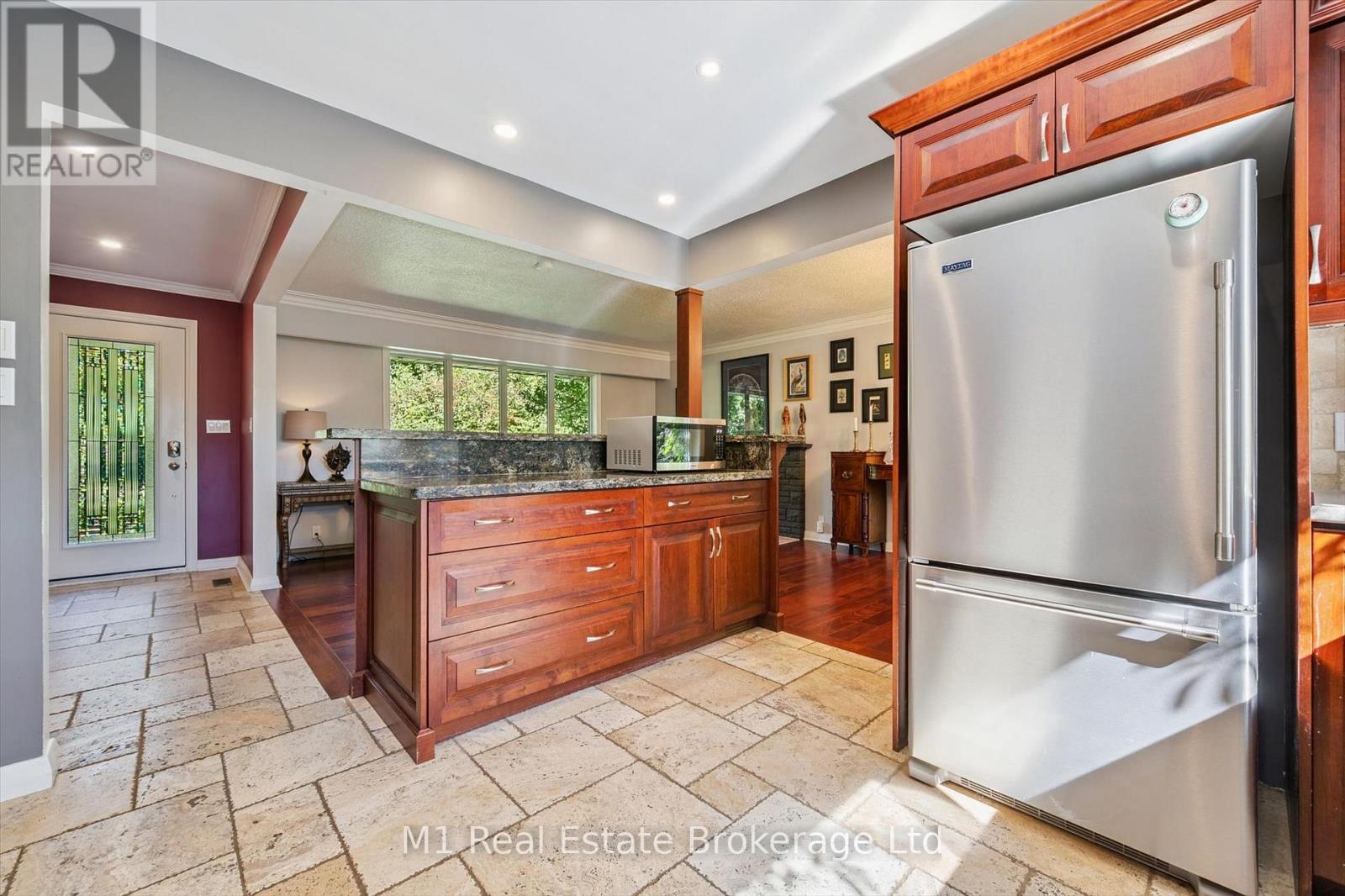 21 Gladstone Avenue Property Photo 25