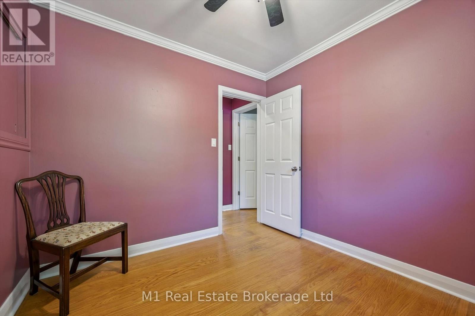 21 Gladstone Avenue Property Photo 30