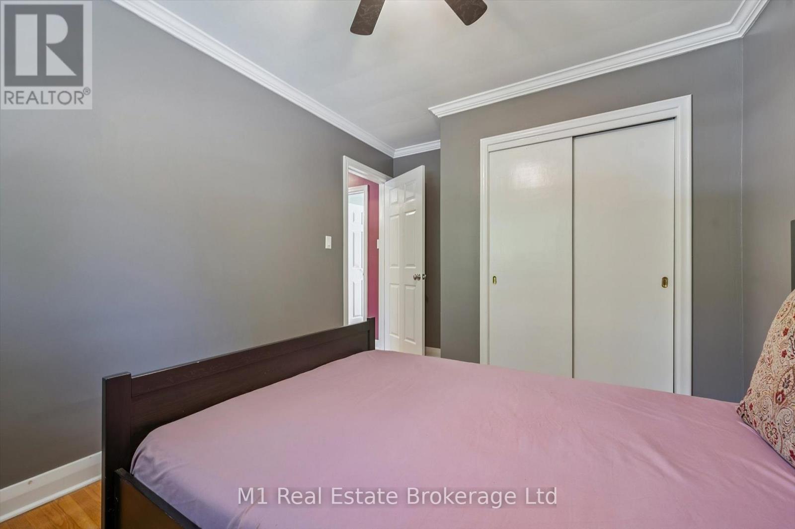 21 Gladstone Avenue Property Photo 32