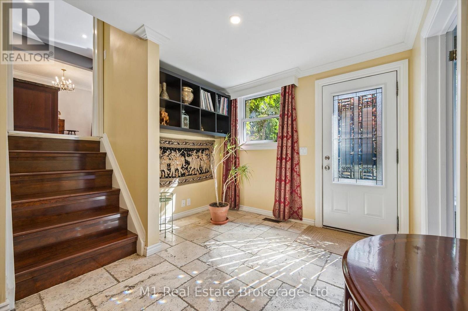21 Gladstone Avenue Property Photo 39