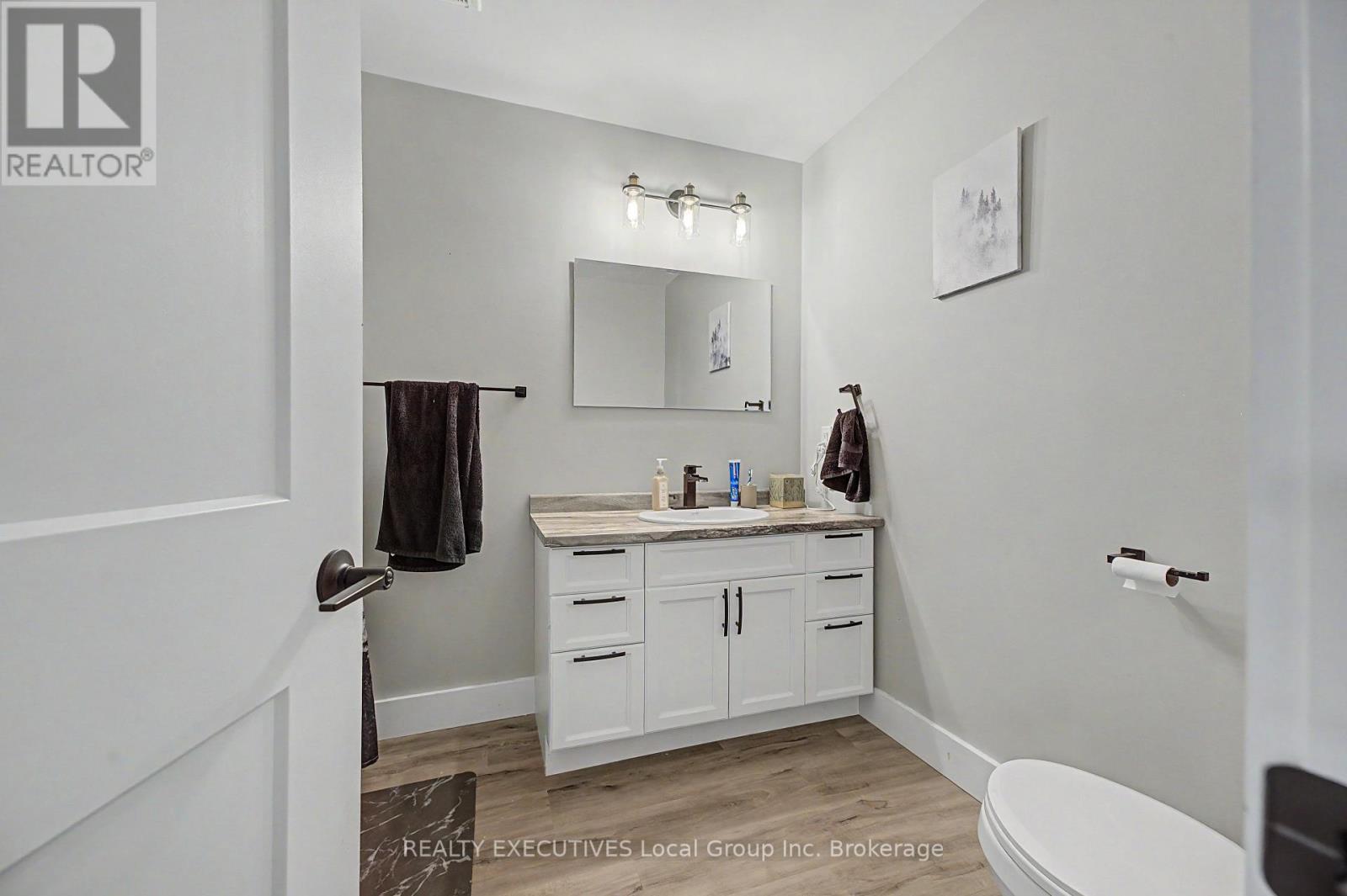 575 Hart Road Property Photo 20
