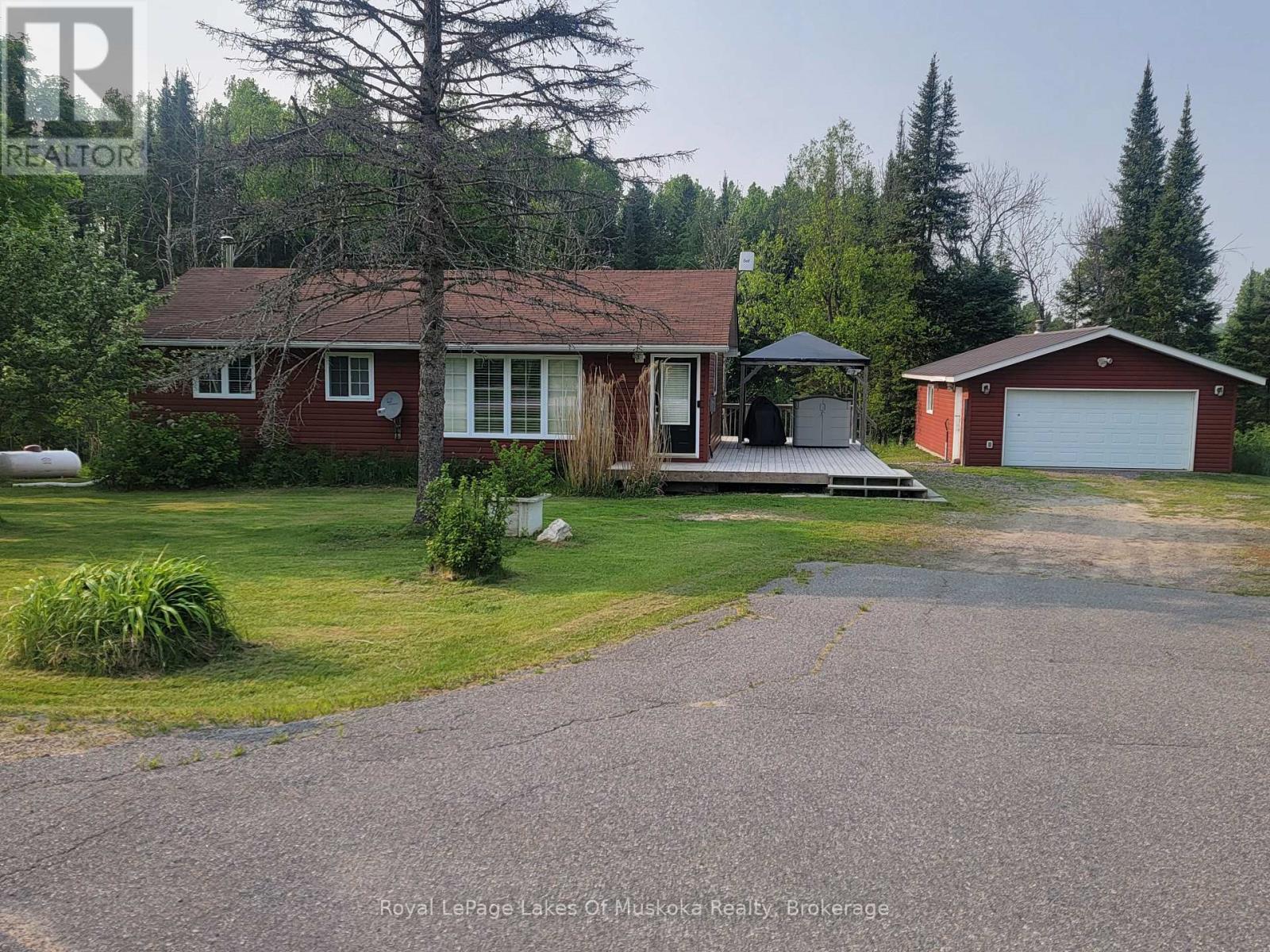 1 Christopher Lane Property Photo 2