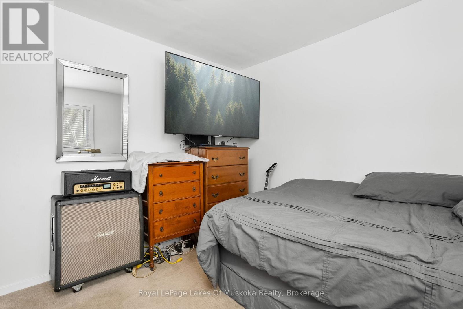 1 Christopher Lane Property Photo 18