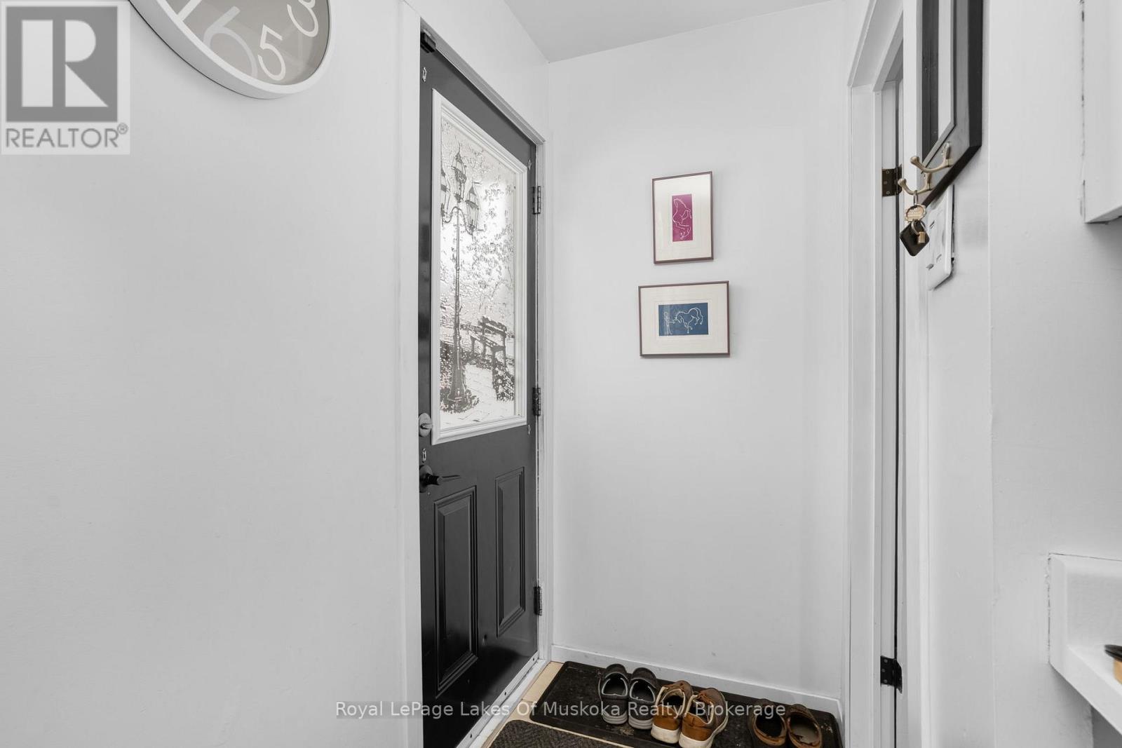 1 Christopher Lane Property Photo 30
