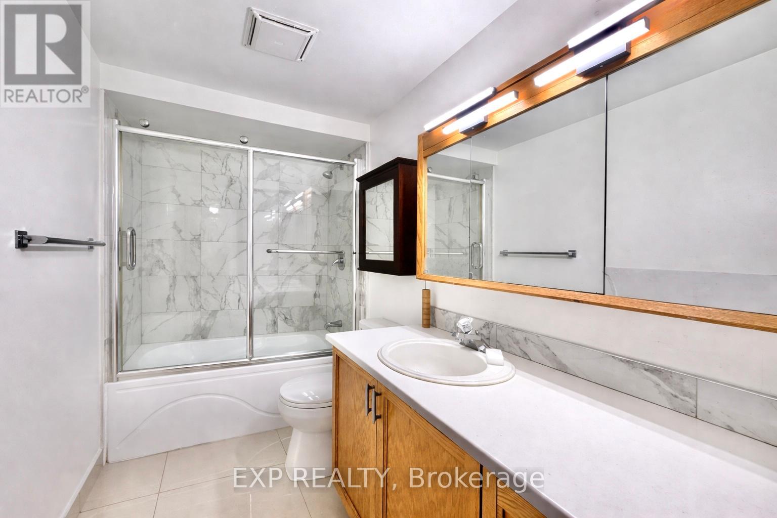 11c Sonnet Crescent Property Photo 11