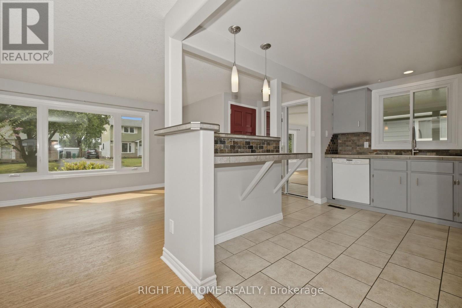 197 Pinedale Drive Property Photo 8