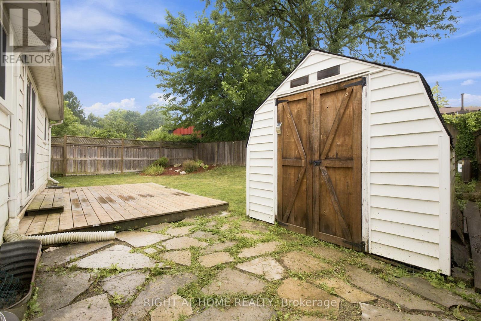 197 Pinedale Drive Property Photo 29