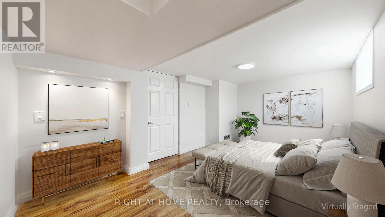 59 Longwood Road N Property Photo 22