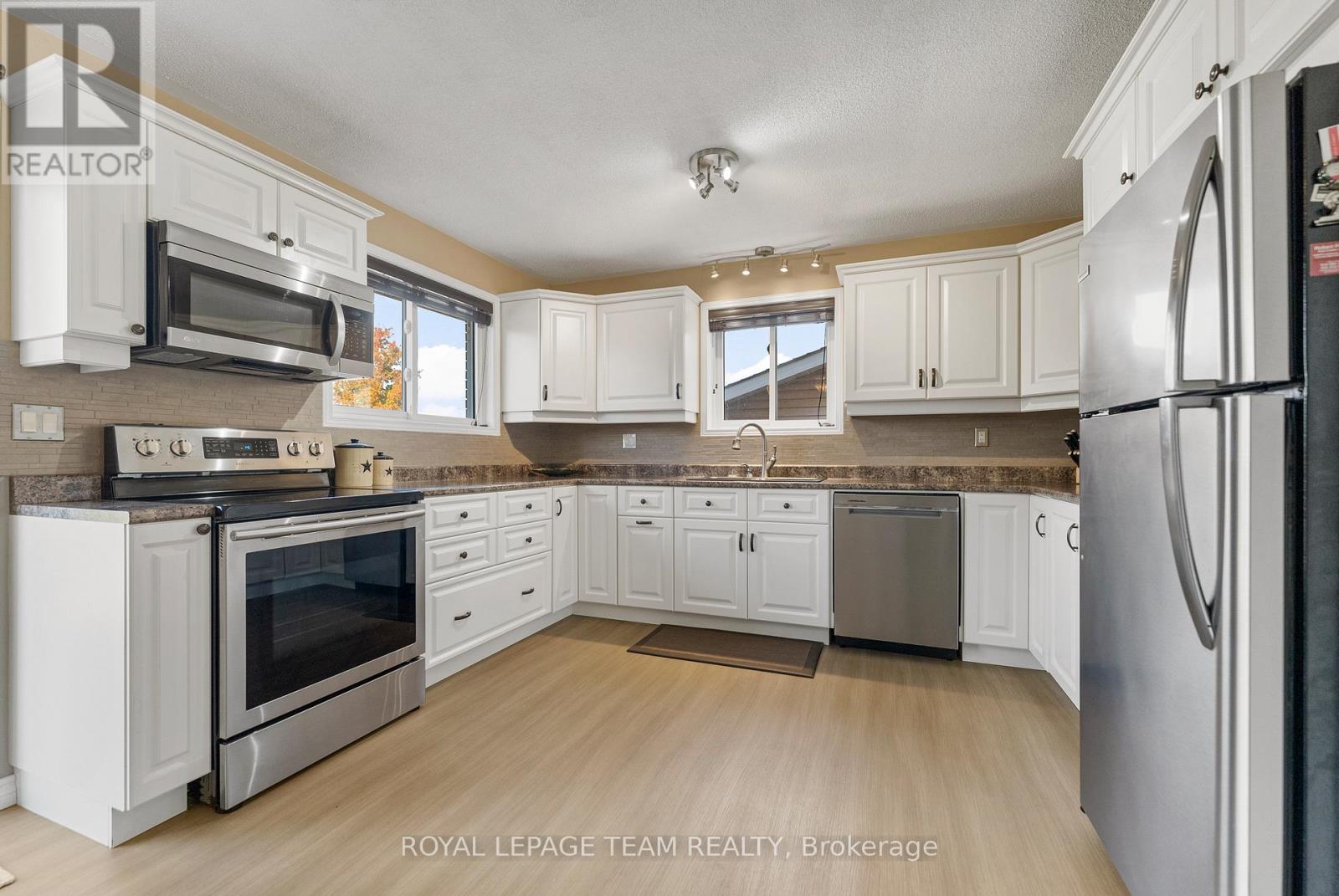 1059 Flynn Avenue Property Photo 14