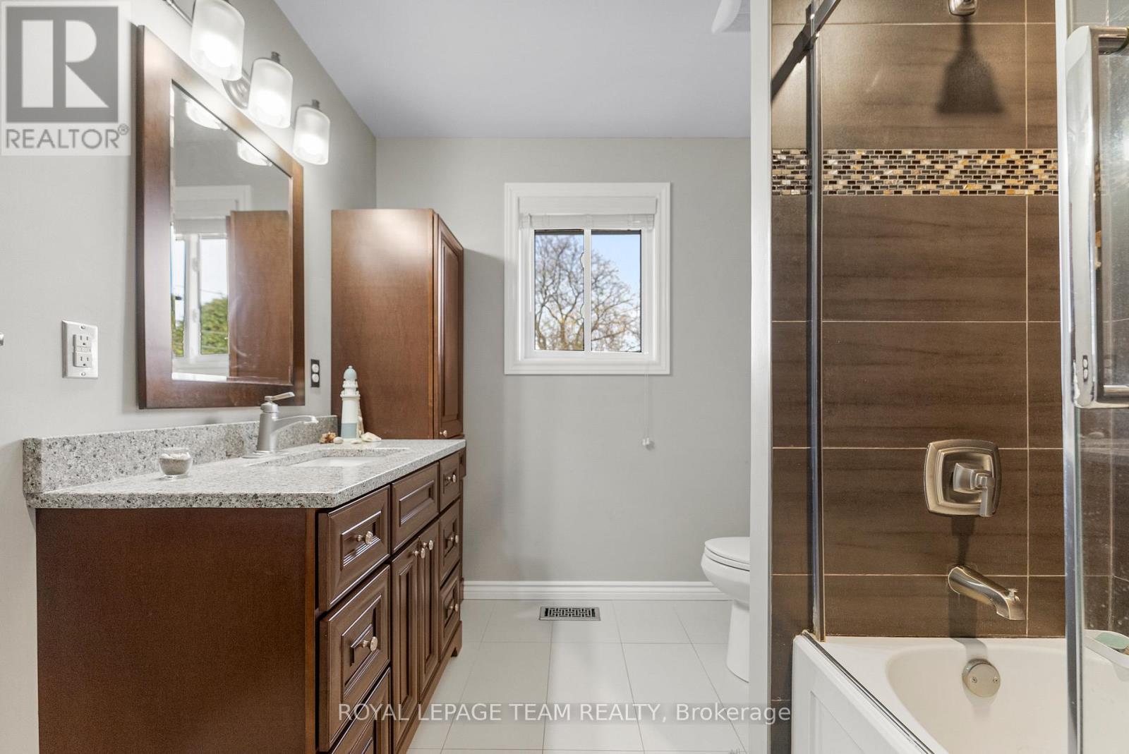 1059 Flynn Avenue Property Photo 17