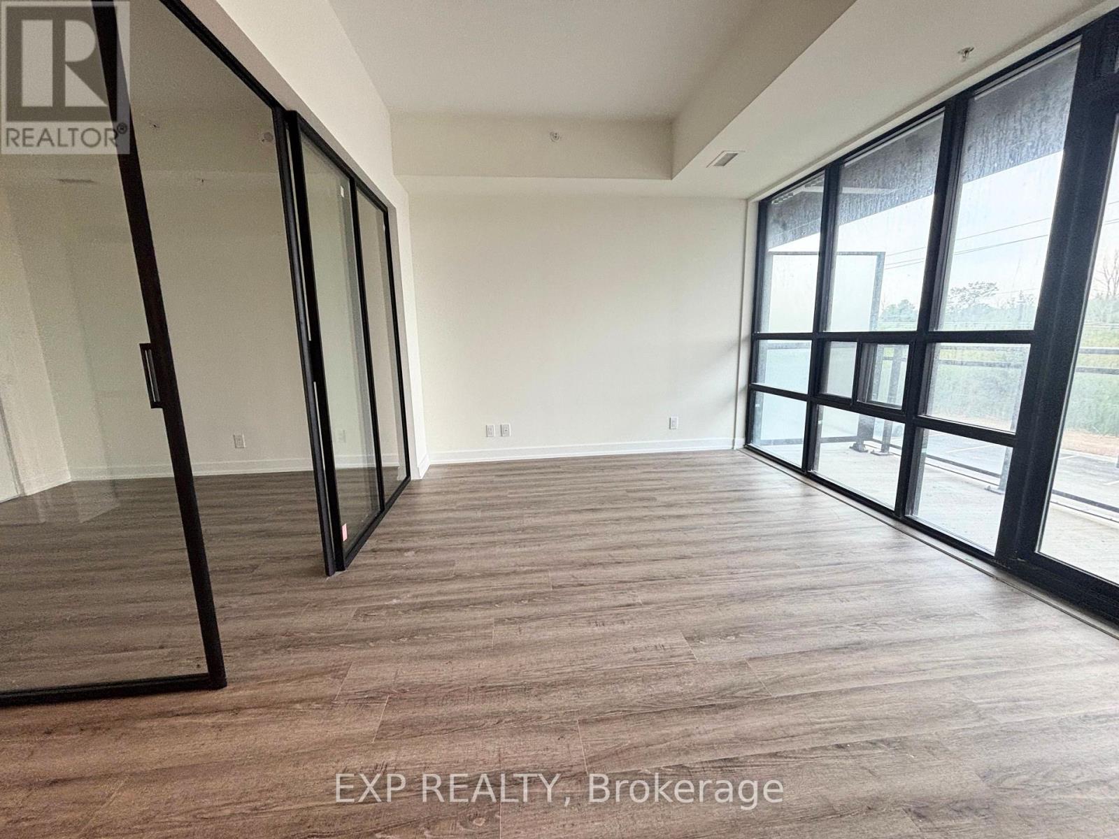 243 - 350 Prince Charles Drive Property Photo 4