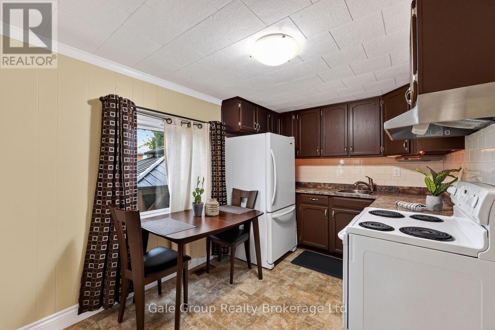 46 Blandford Street Property Photo 10