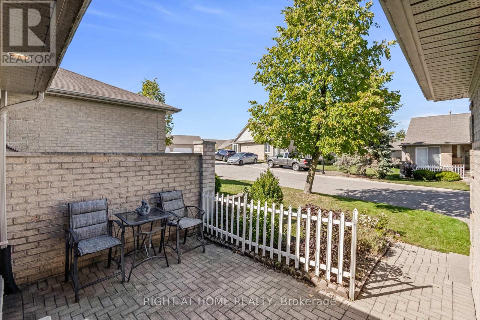 34 - 861 Shelborne Street Property Photo 4