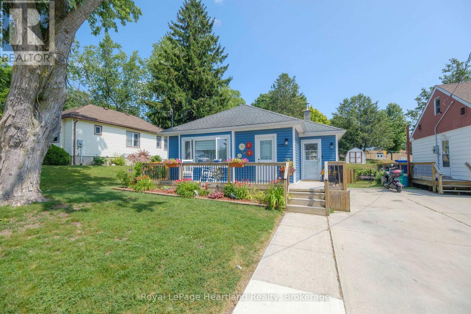 109 Carling Terrace Property Photo 1