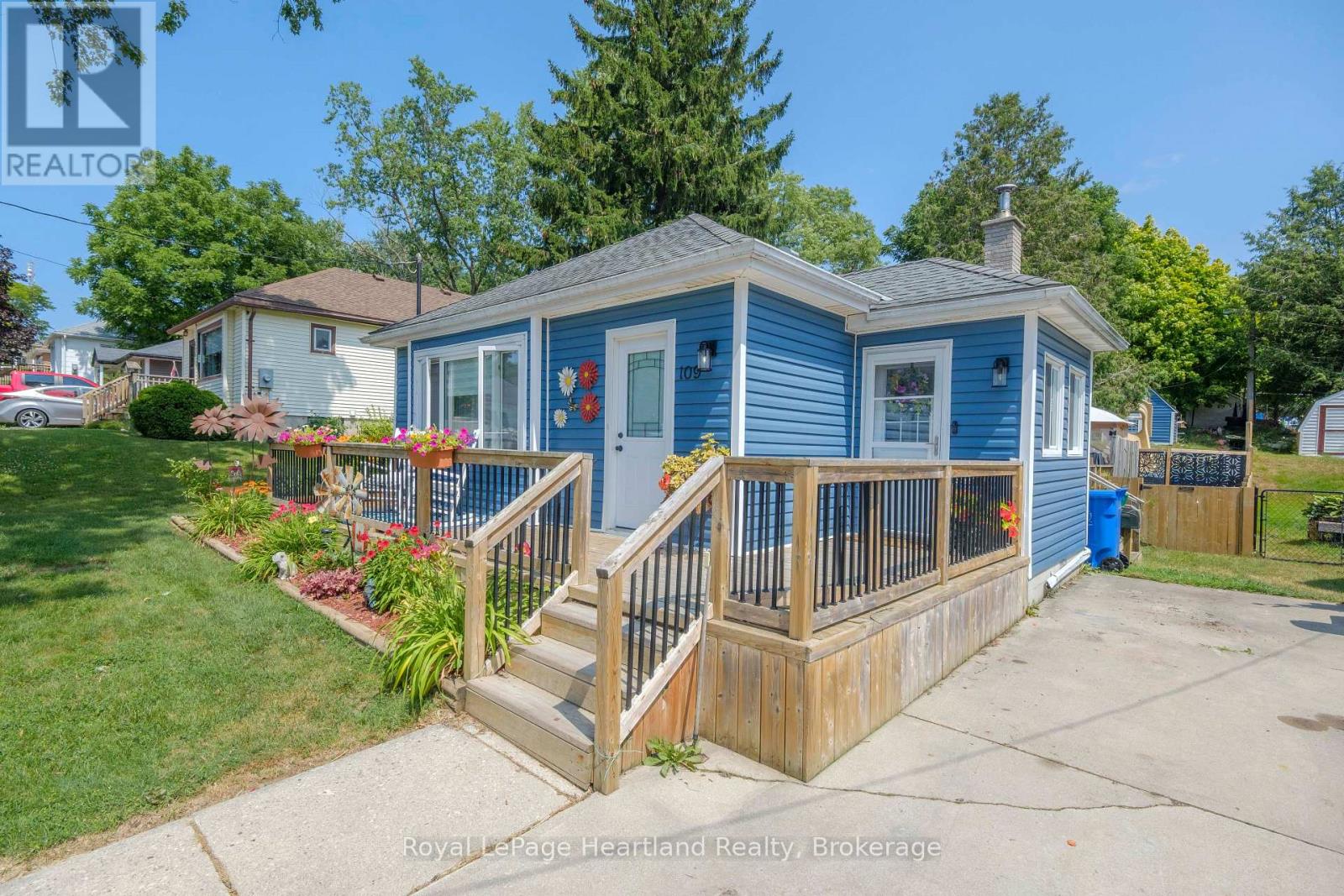 109 Carling Terrace Property Photo 3