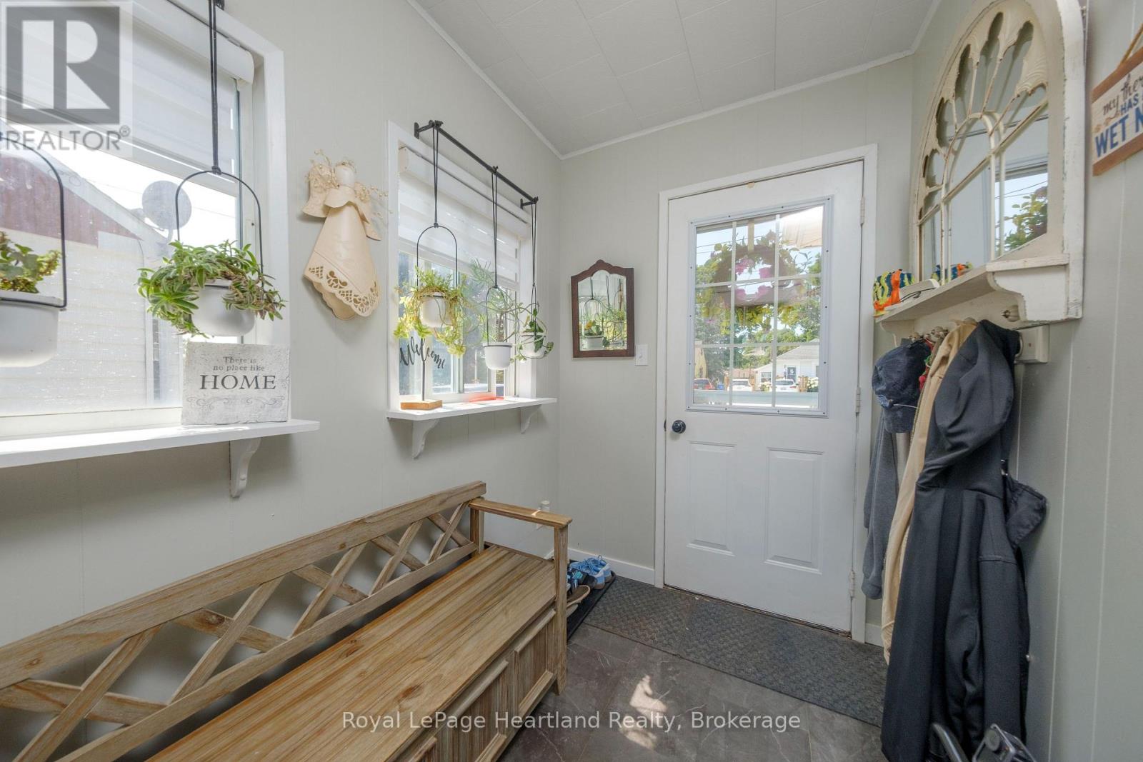 109 Carling Terrace Property Photo 4