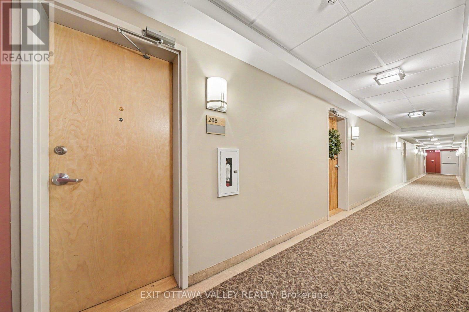 208 - 14 Norice Street Property Photo 4