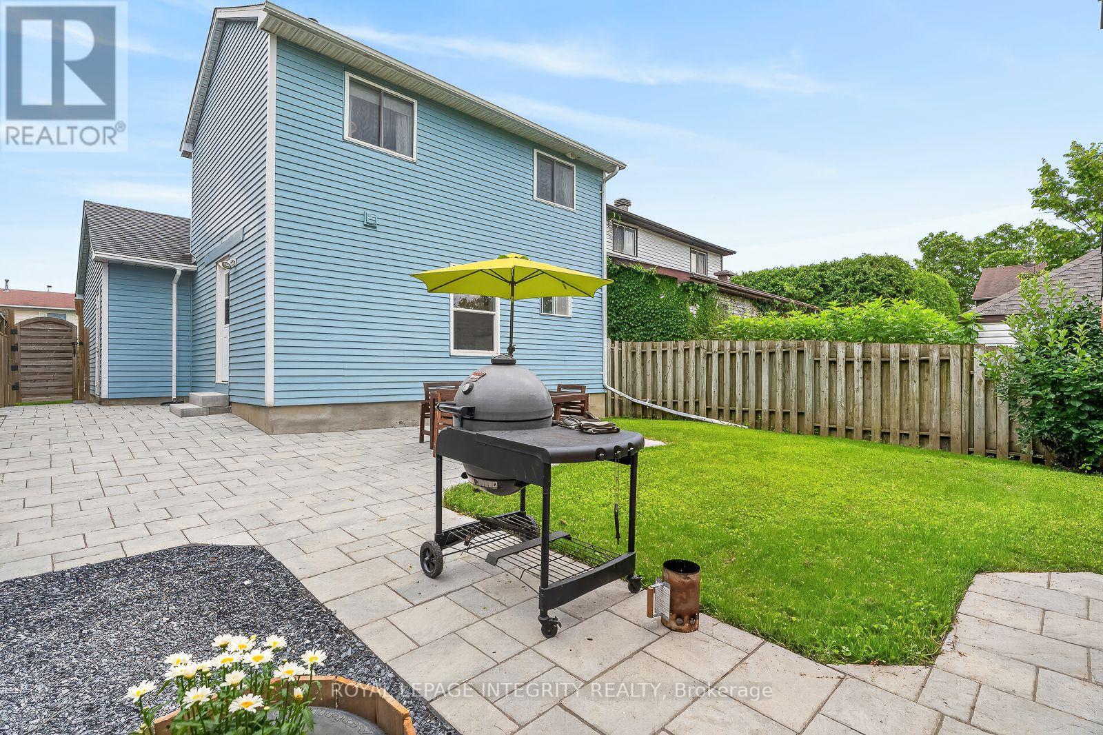 30 Sumner Street Property Photo 7