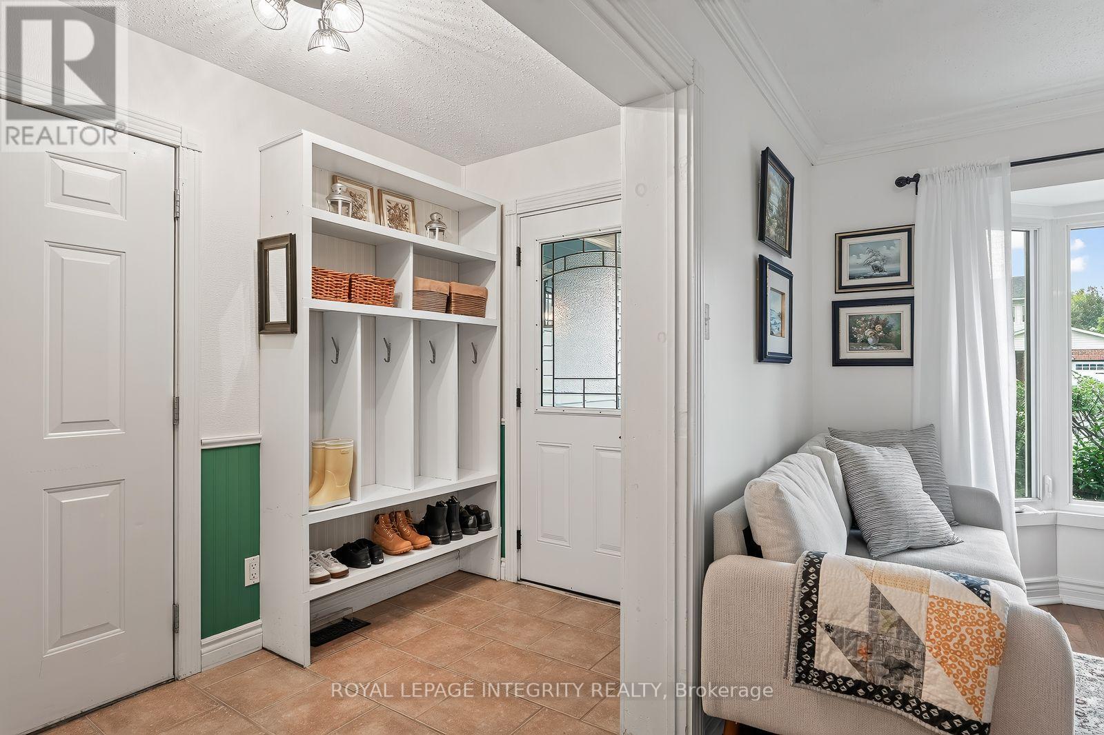 30 Sumner Street Property Photo 10