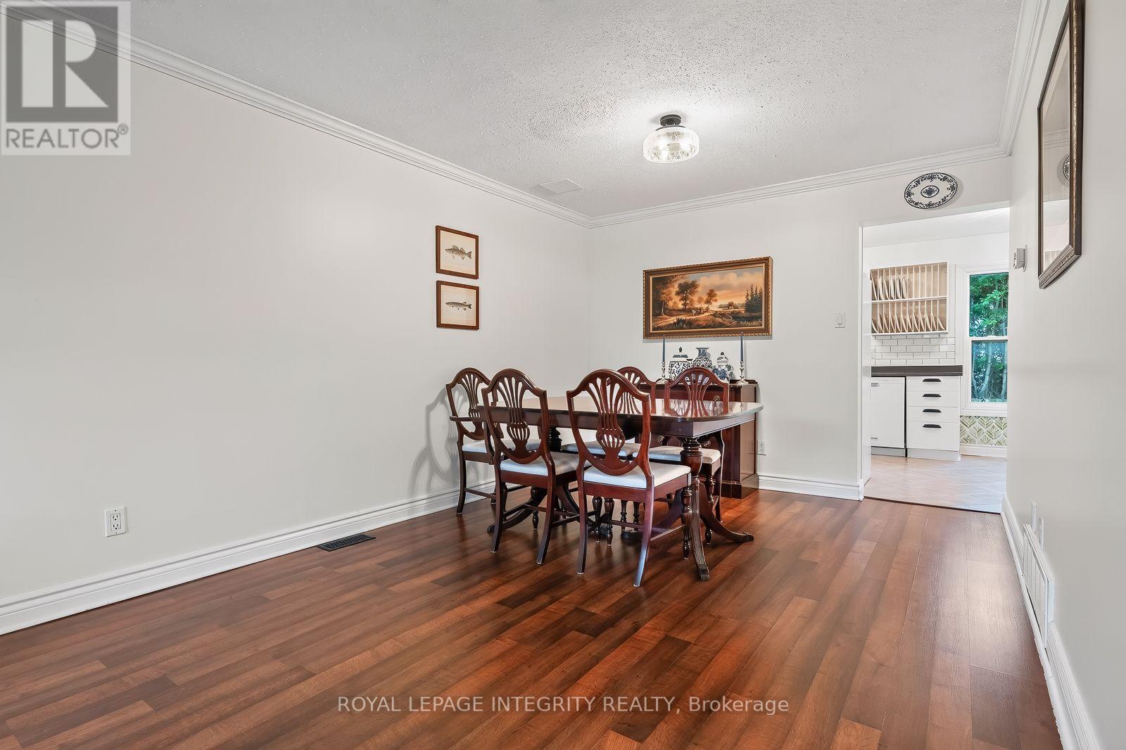 30 Sumner Street Property Photo 13