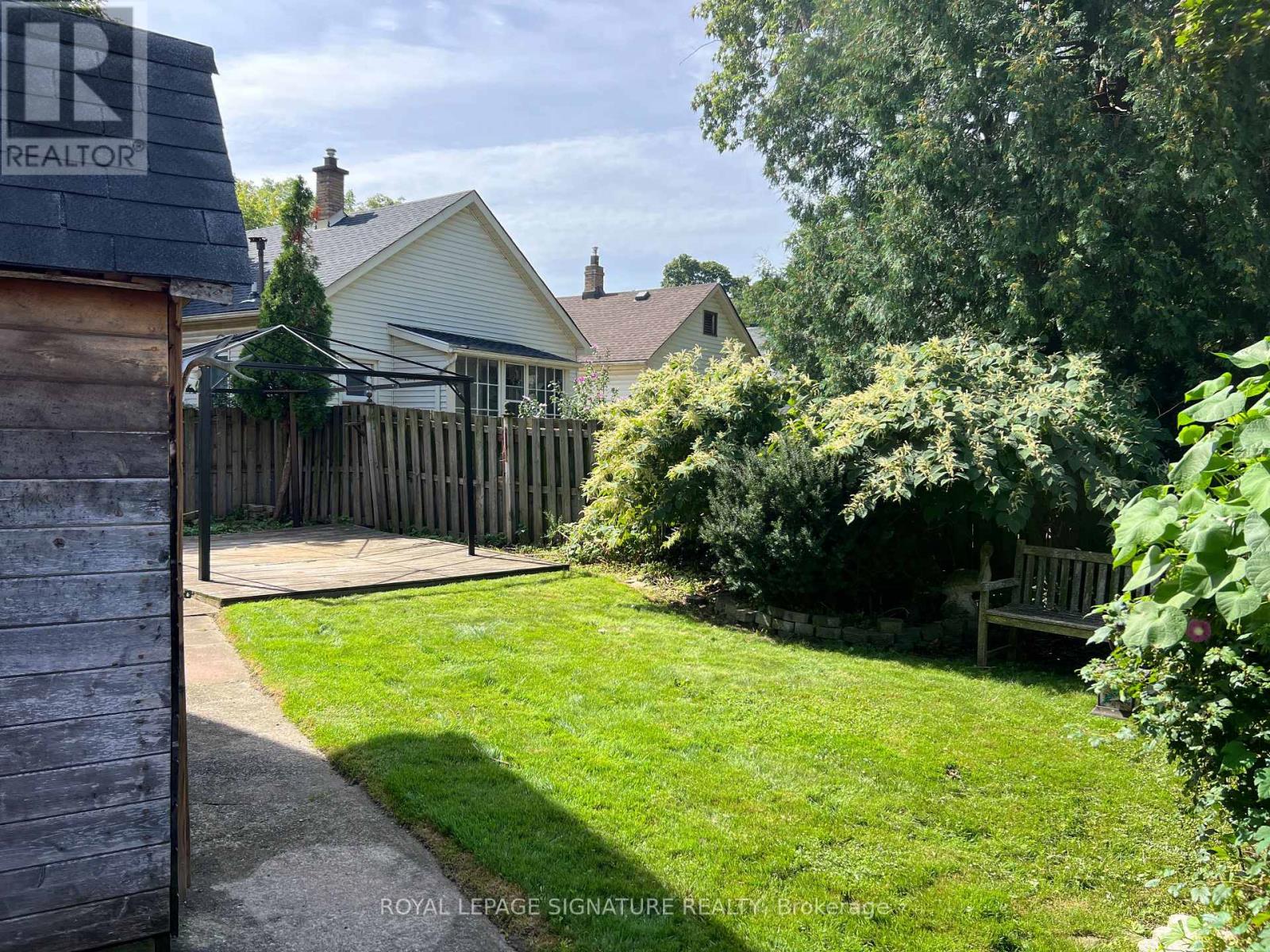141 York Street Property Photo 5