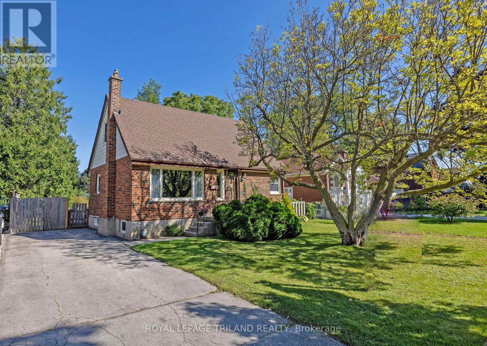 1874 Churchill Avenue Property Photo 1