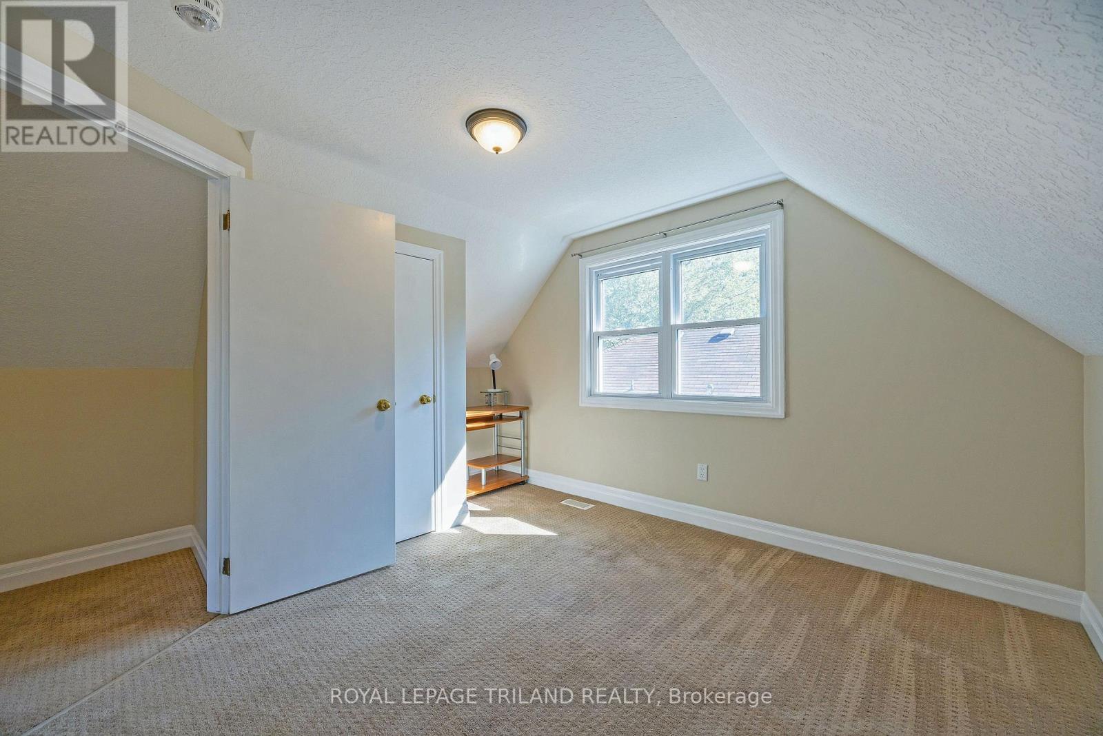 1874 Churchill Avenue Property Photo 19