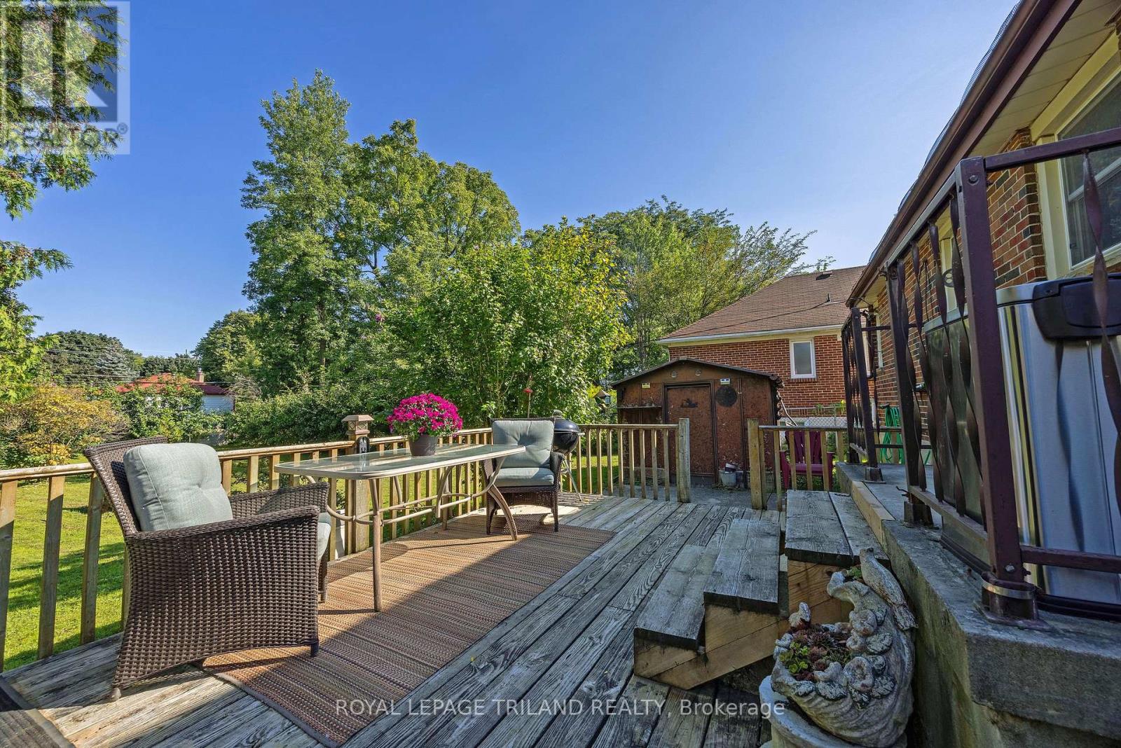 1874 Churchill Avenue Property Photo 25