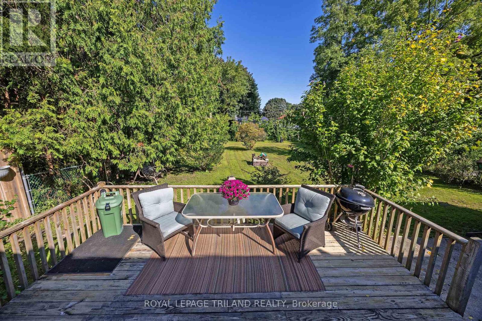 1874 Churchill Avenue Property Photo 27