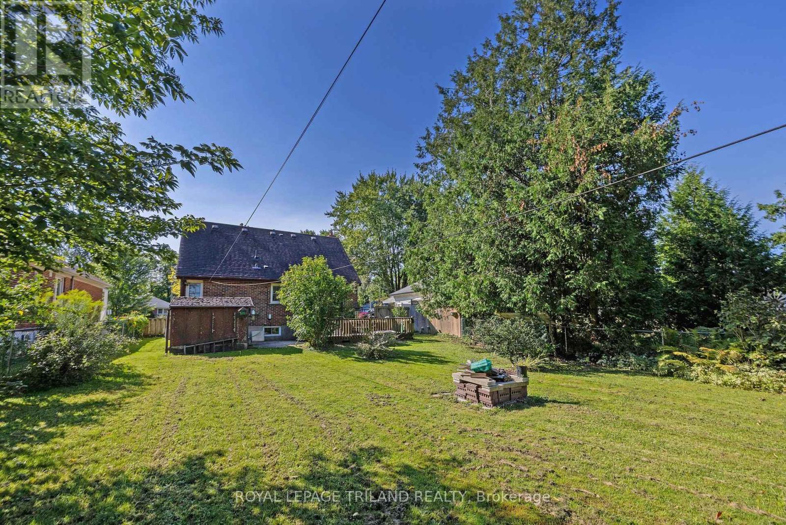 1874 Churchill Avenue Property Photo 29