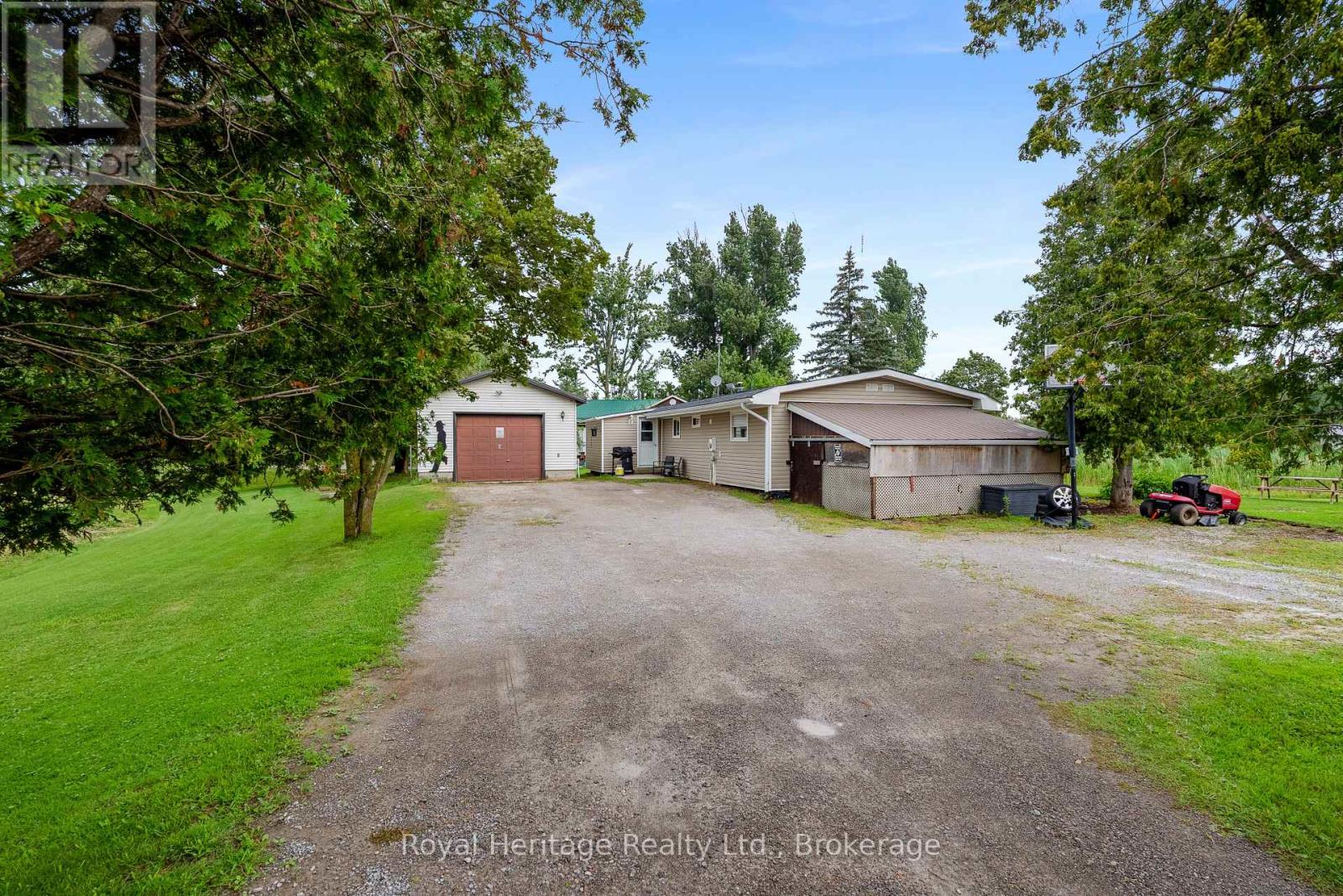 14 Stoney Creek Road Property Photo 1