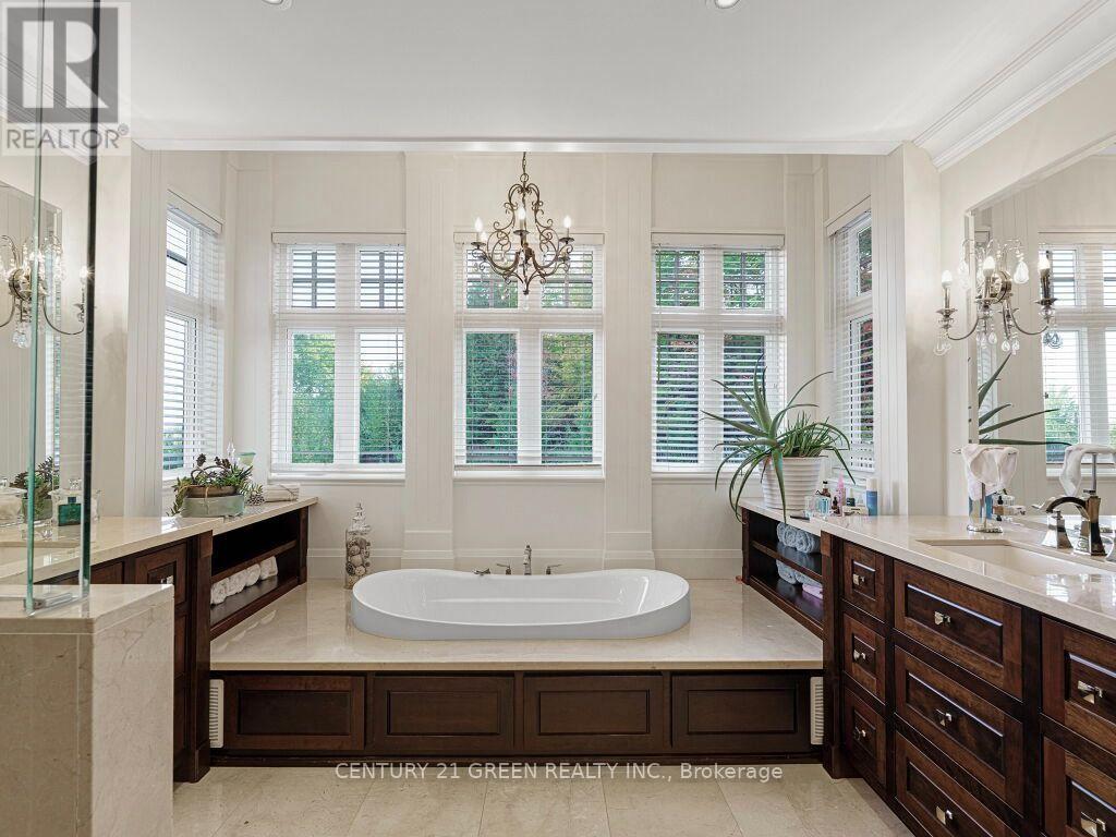 39 Brookhaven Crescent Property Photo 30