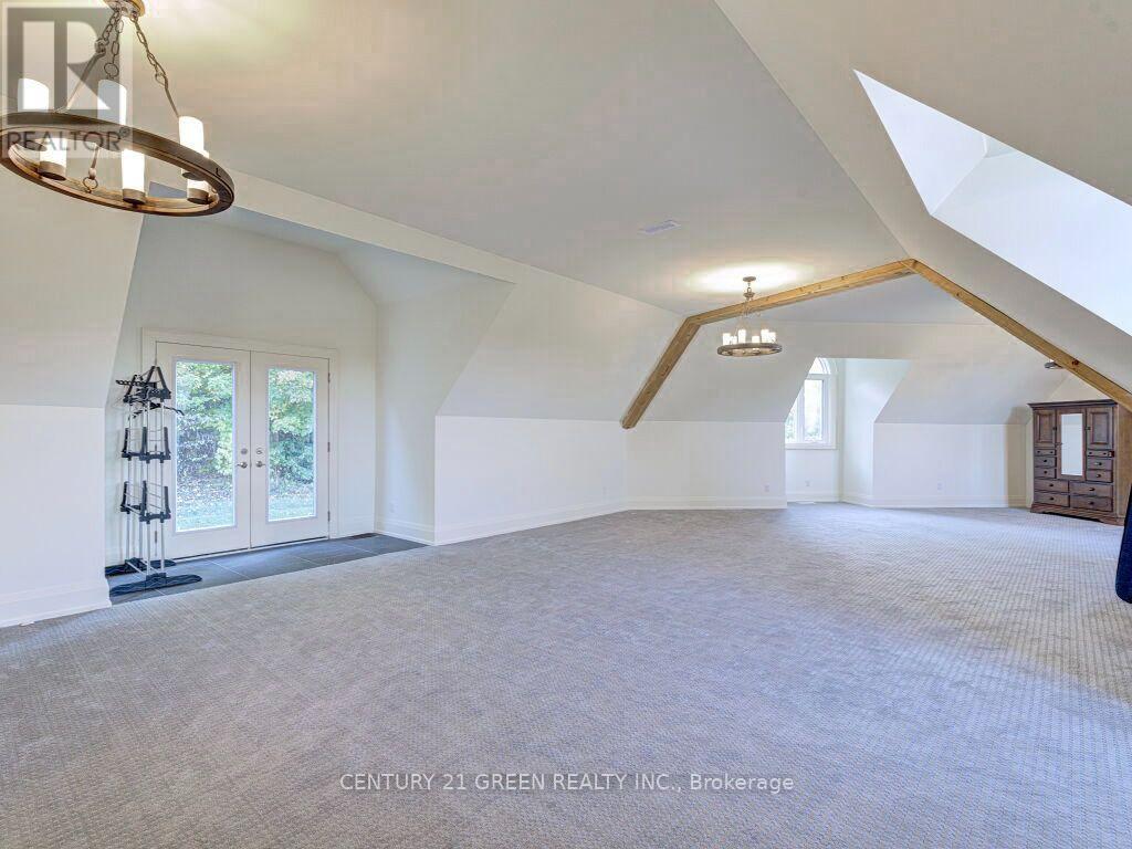 39 Brookhaven Crescent Property Photo 41