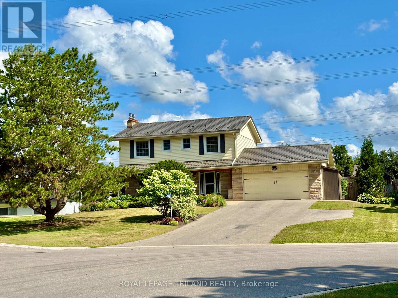 10201 Lynhurst Park Drive Property Photo 1