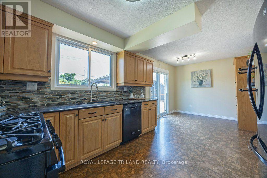 10201 Lynhurst Park Drive Property Photo 14